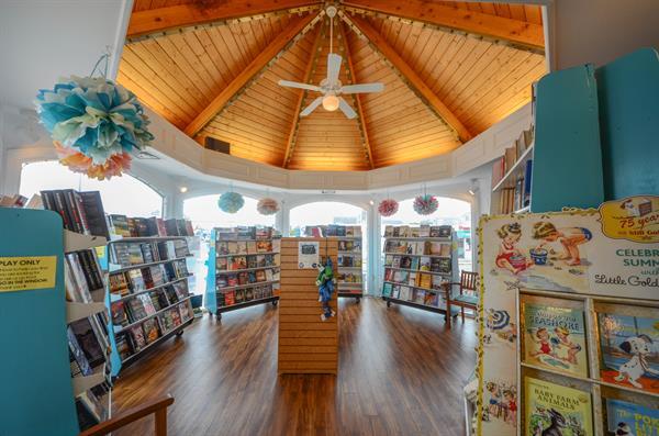 Bethany Beach Books gallery photo